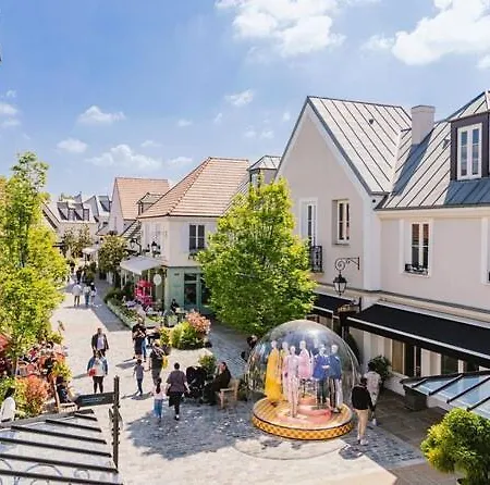Apartment Cassassiens Chenelette - T2 - 5min Disneyland